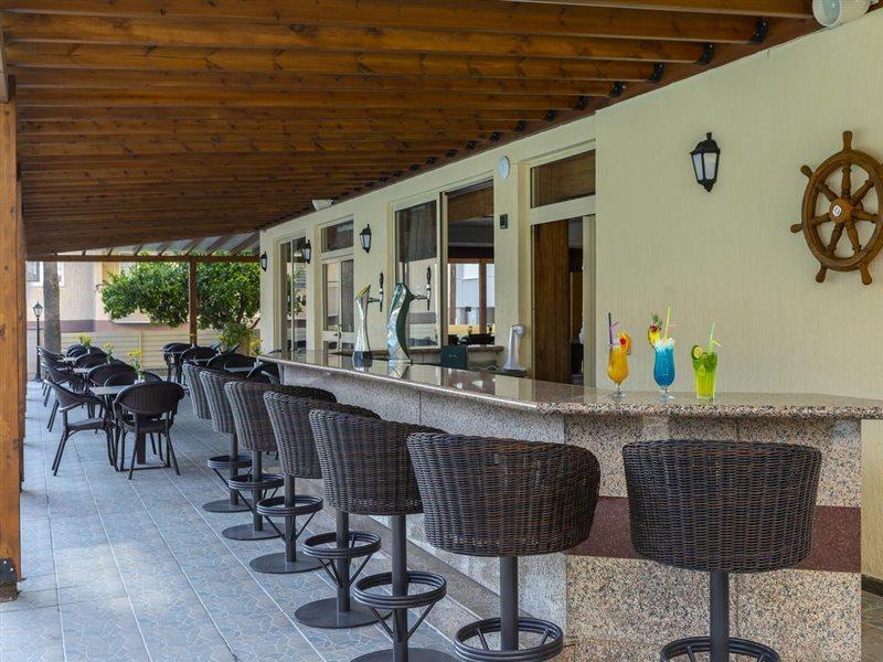 Kapetanios Limassol Hotel Luaran gambar