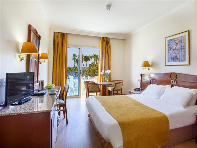 Kapetanios Limassol Hotel Luaran gambar