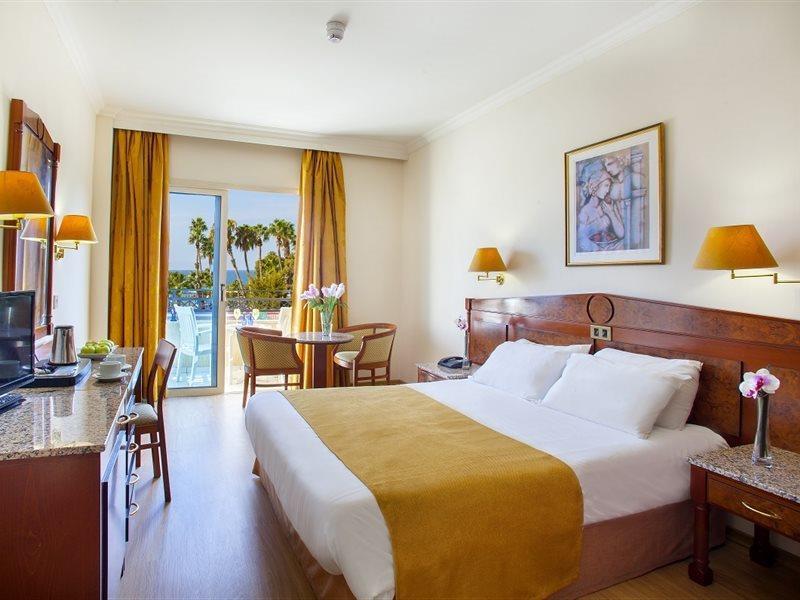 Kapetanios Limassol Hotel Luaran gambar
