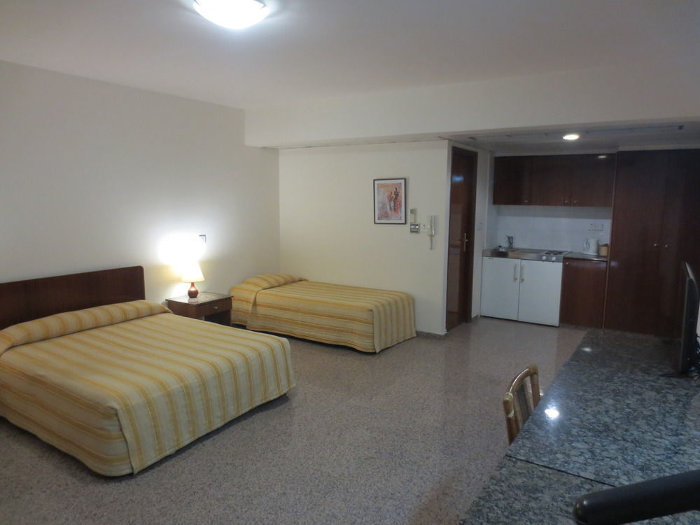 Kapetanios Limassol Hotel Luaran gambar