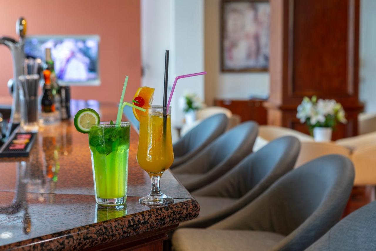 Kapetanios Limassol Hotel Luaran gambar